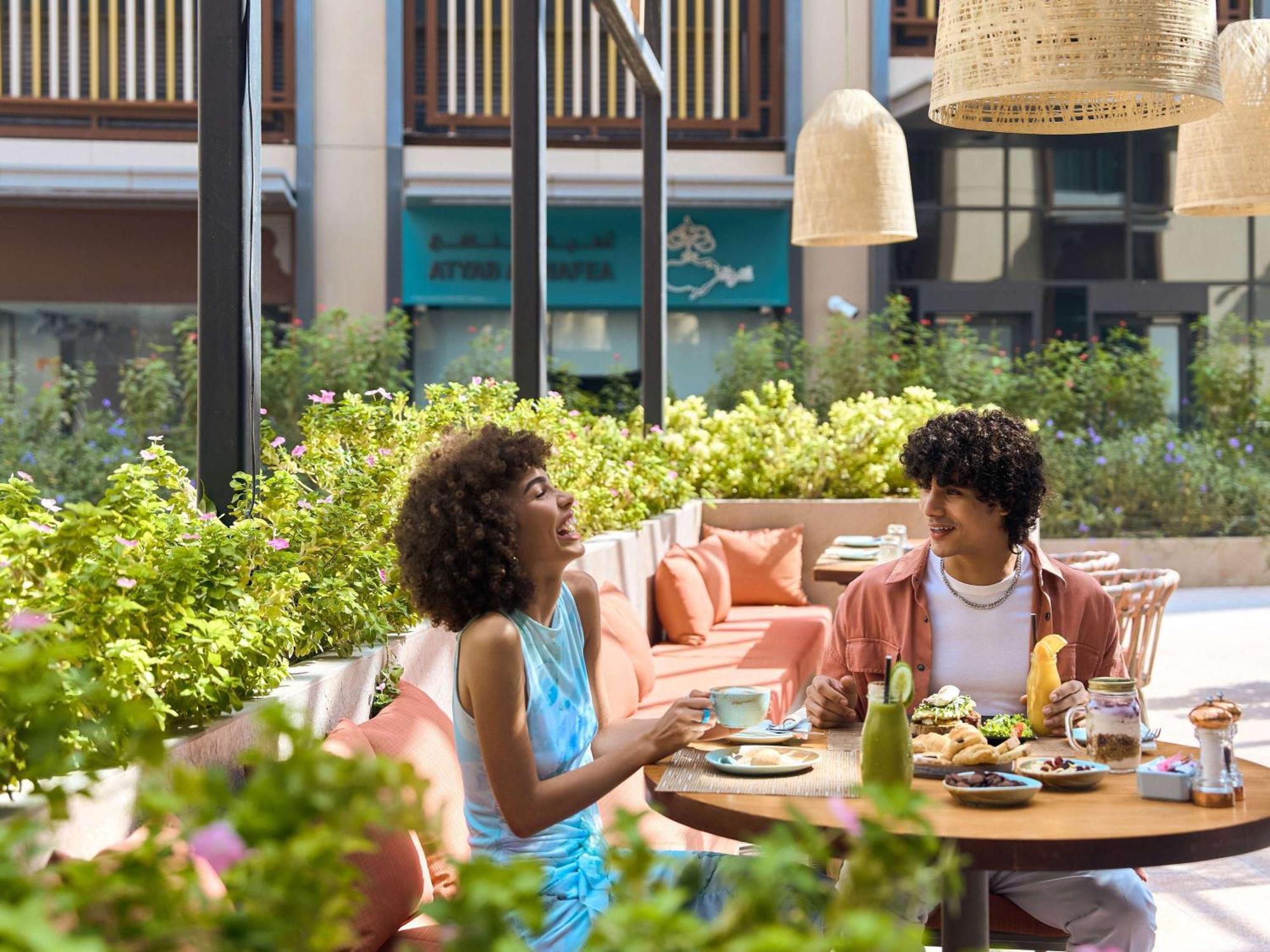 Hotel Ibis Styles Dubai Deira Exteriér fotografie